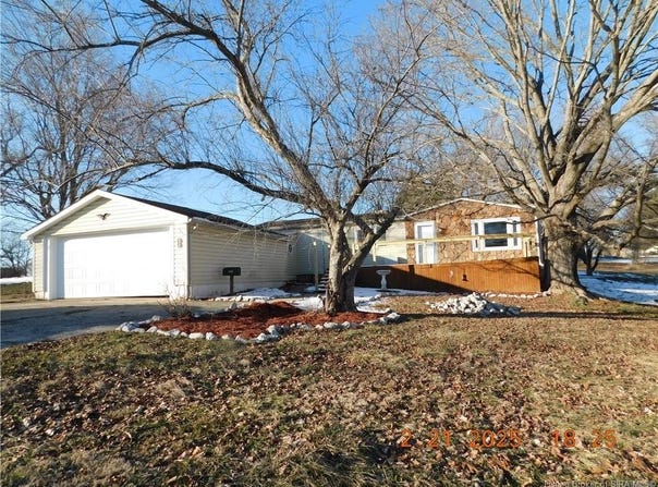 9908 Bradford Road, Greenville, IN 47124