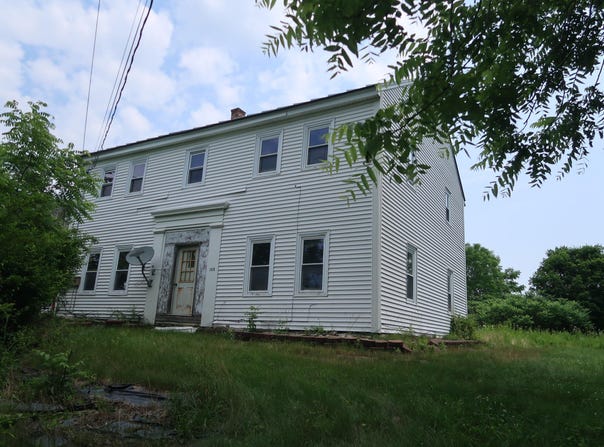 106 Eugley Hill Road, Nobleboro, ME 04555