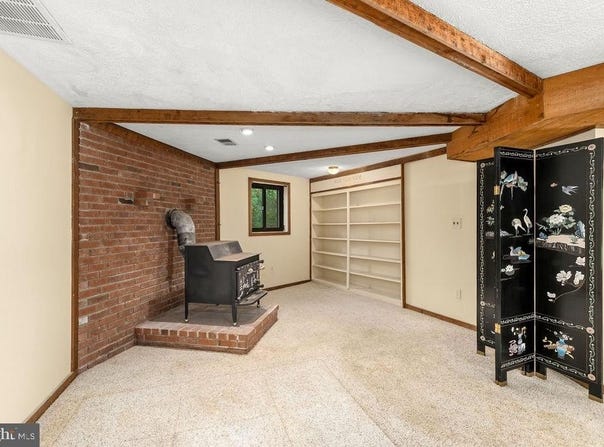 315 STRATFORD CIRCLE, LOCUST GROVE, VA 22508