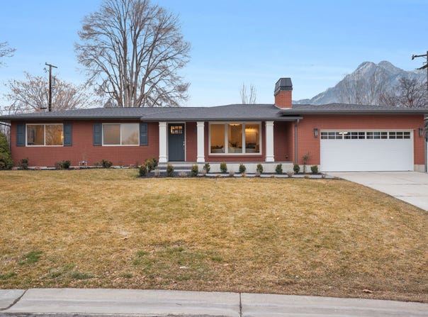 4695 S SYCAMORE, Holladay, UT 84117