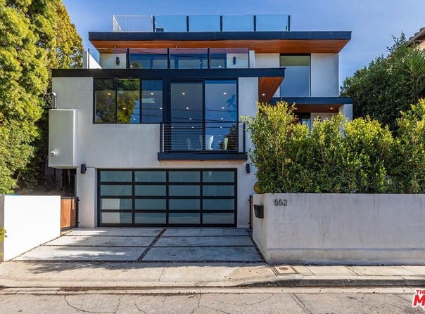 552 Stassi Ln, Santa Monica, CA 90402