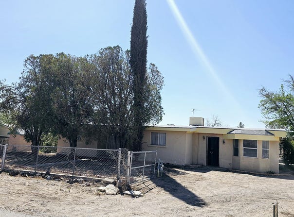 925 Monte Alto Street, Chamberino, NM 88027