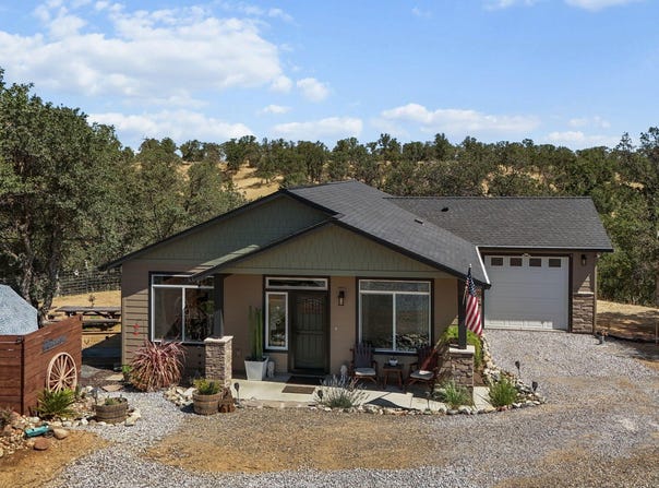 18710 Saddleback Ridge Road, Cottonwood, CA 96022