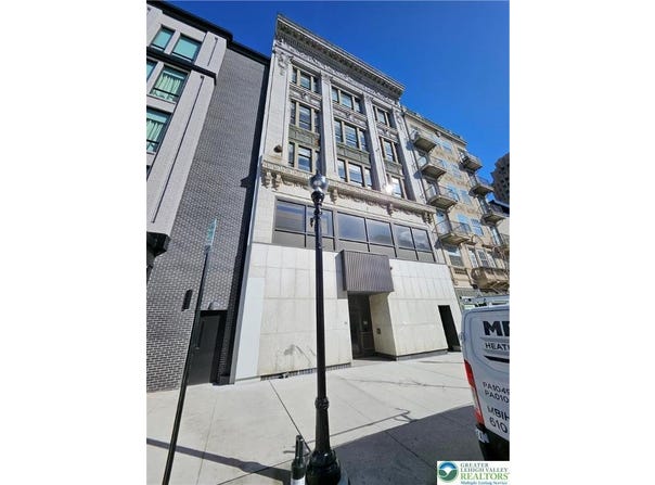 943 W Hamilton Street, Allentown City, PA 18101