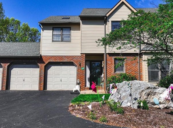 49 JEAN LO WAY, YORK, PA 17406