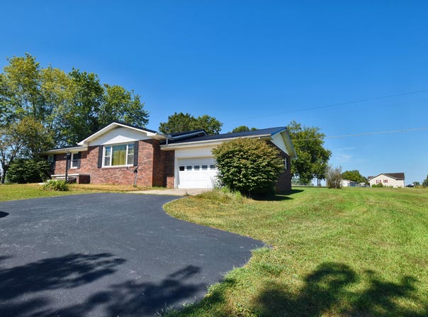 10916 KY 57, Tollesboro, KY 41189