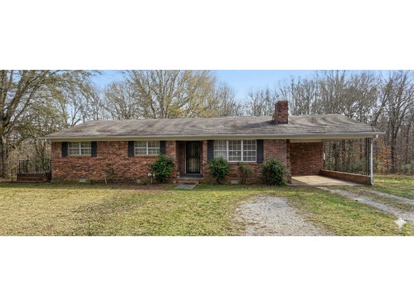 2260 HEBRON Rd, Middleton, TN 38052-4154