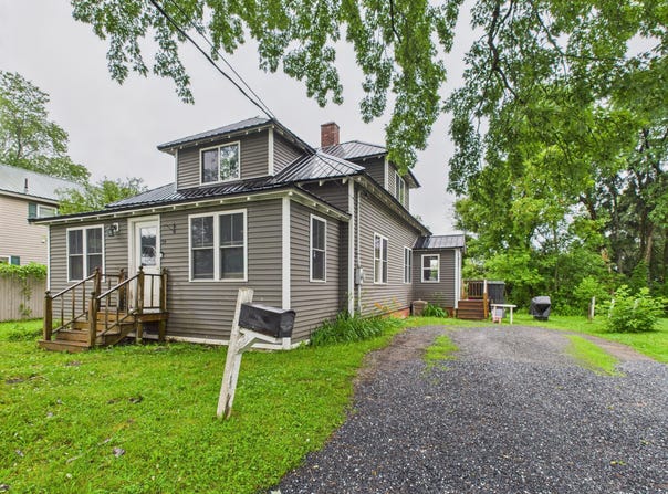 39 Park Street, Caribou, ME 04736