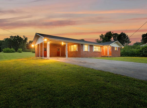 137 Scenic Hill Drive, Spring City, TN 37381