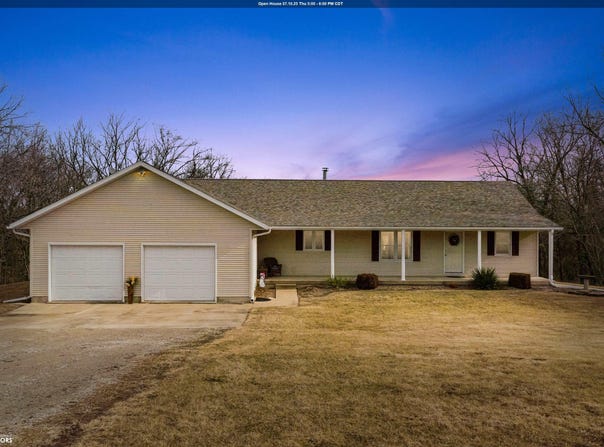 2239 Salem Rd., New London, IA 52645