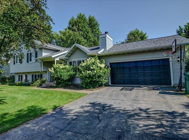 7659 Suffolk Down, Sun Prairie, WI 53590