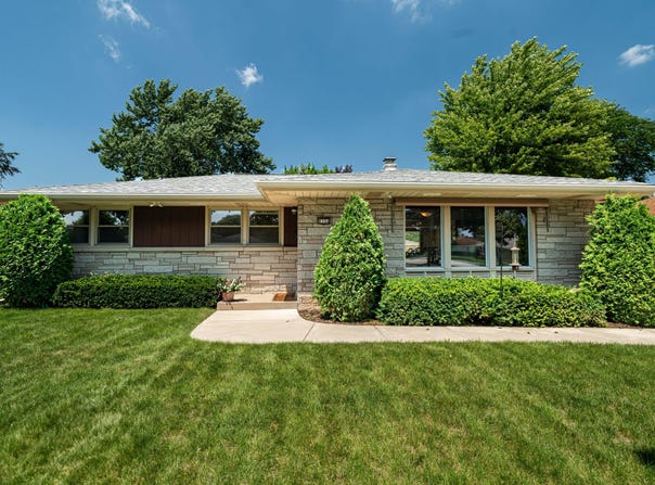 8104 W Burdick Ave, Milwaukee, WI 53219