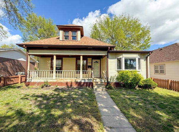 584 2nd St., Phillipsburg, KS 67661