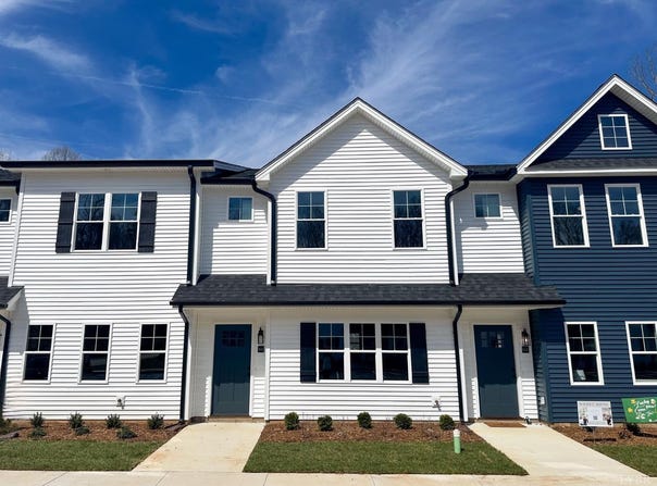 110 Aaron Place, Lynchburg, VA 24502