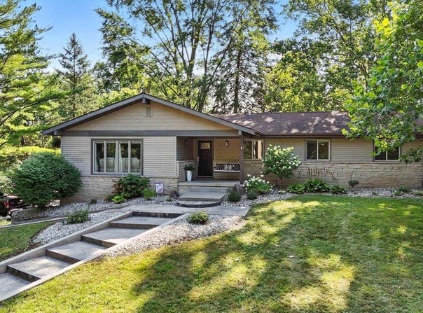8541 N 000 Road, Decatur, IN 46733
