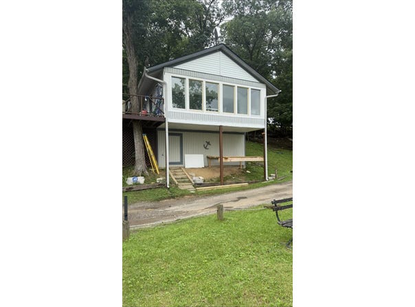 137 breezy Way, Lancaster, KY 40444