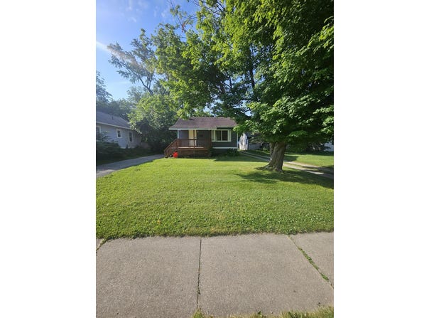 1221 S Congress Street, Ypsilanti, MI 48197