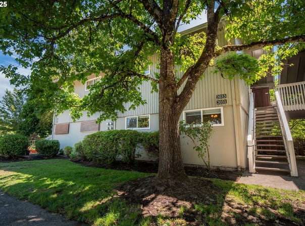 2031 W 14TH PL, Eugene, OR 97402