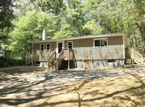 396 Maple St, Winchendon, MA 01475