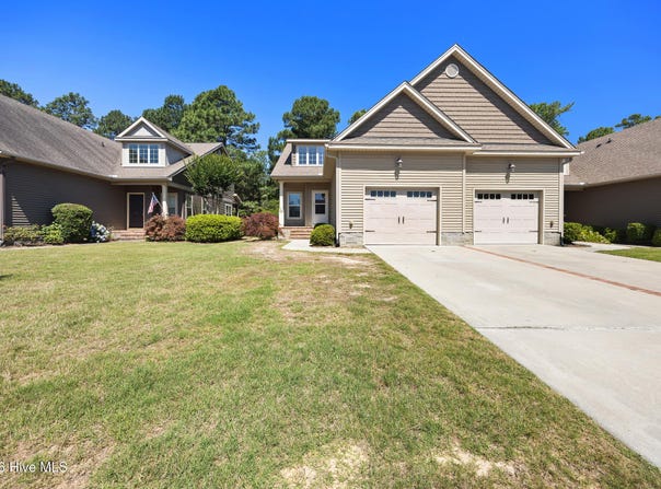 26 Cypress Circle, Southern Pines, NC 28387