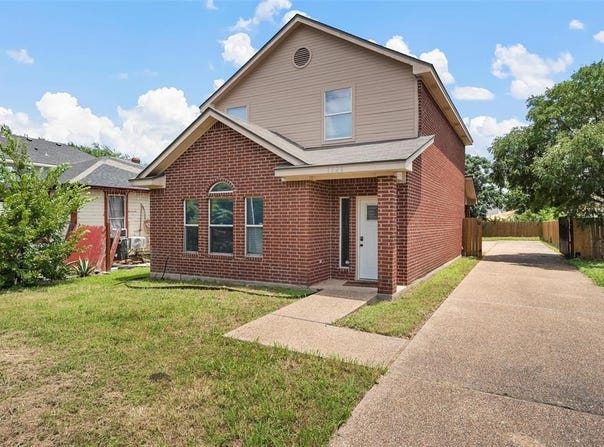1520 Bagby Avenue, Waco, TX 76706