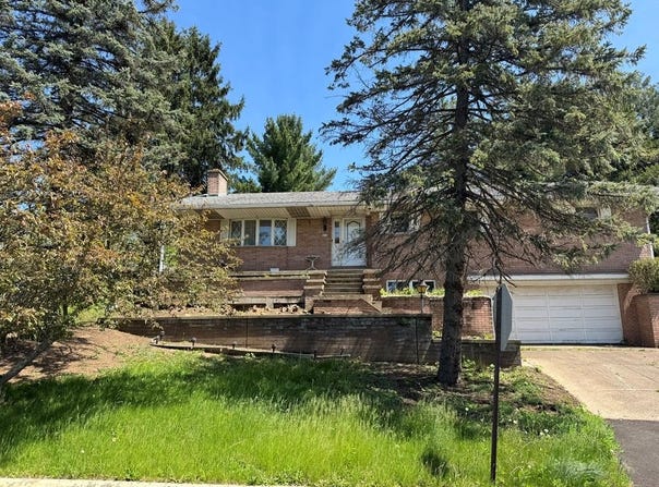 34 SOUTH HIGHLAND AVE, Moundsville, WV 26041