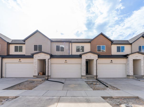 4774 S ALDER Dr, Mapleton, UT 84664