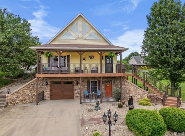 8814 W Meadows Drive, Eckerty, IN 47116-9542