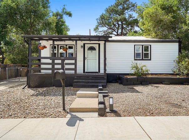 1741 37th, Los Alamos, NM 87544
