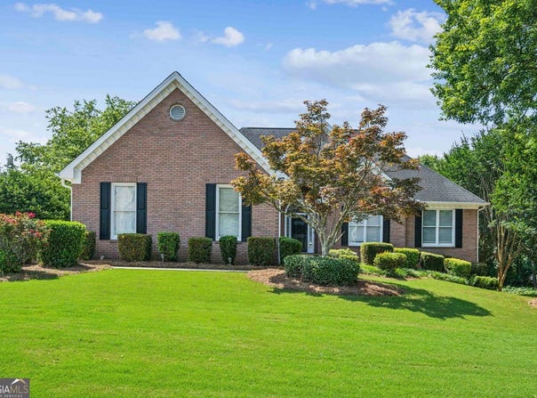 1506 Threepine Place Place, Lilburn, GA 30047