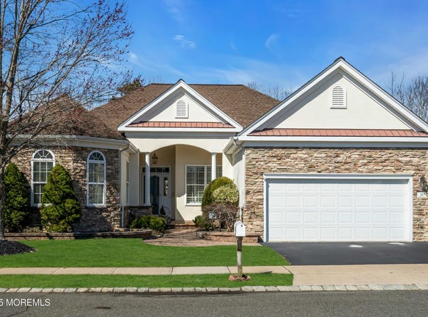 53 Heritage Point Boulevard, Barnegat, NJ 08005