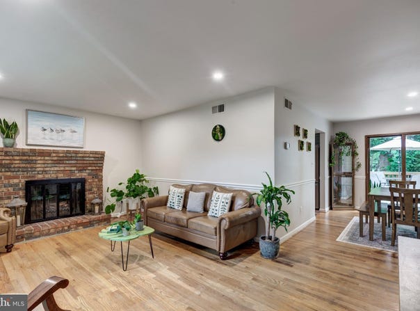 5643 OLD WASHINGTON ROAD, SYKESVILLE, MD 21784