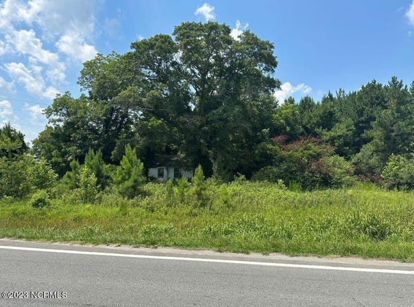 5572 Nc 41, Wallace, NC 28466