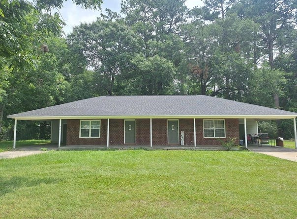 106 Wacona Dr., Waycross, GA 31501