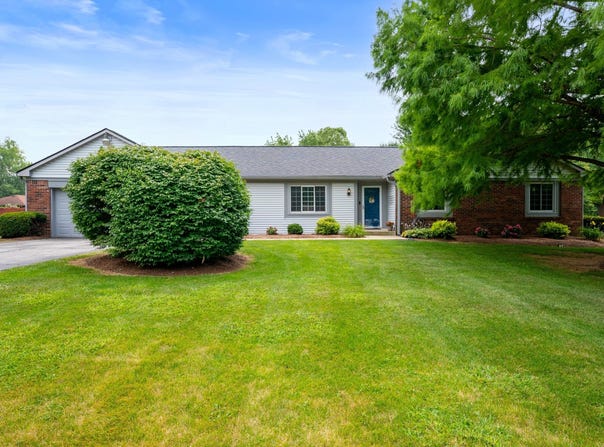 7045 W 100 N, Greenfield, IN 46140