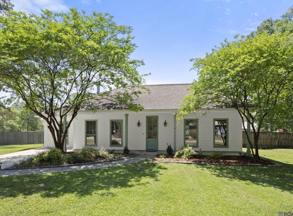 29 Alice St, Madisonville, LA 70447