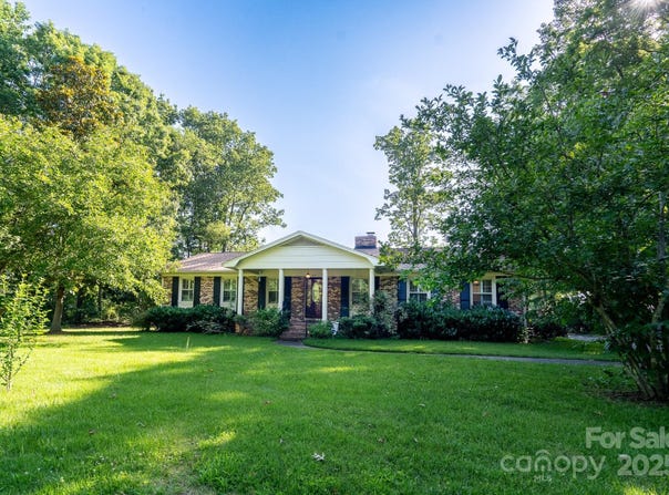 402 Scotland Drive, Kings Mountain, NC 28086