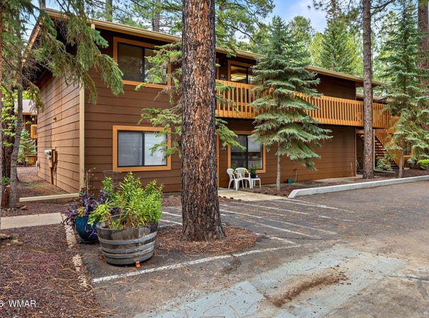 2594 Mustang Circle, Pinetop, AZ 85935