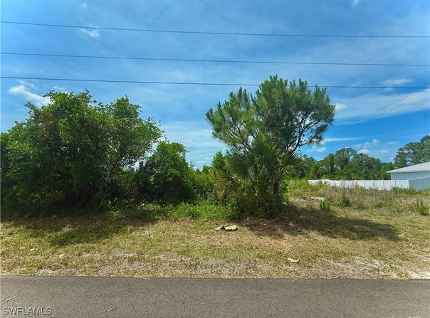 3303 65th Street W, Lehigh Acres, FL 33971