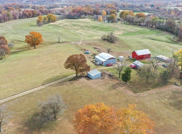 4245 Seminary Road, Alton, IL 62002