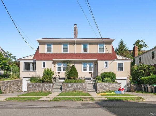 220-222 Carol Avenue, Pelham, NY 10803