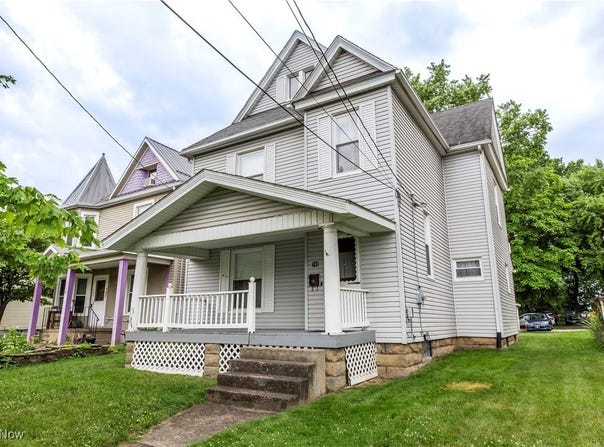 749 Amherst Road NE, Massillon, OH 44646