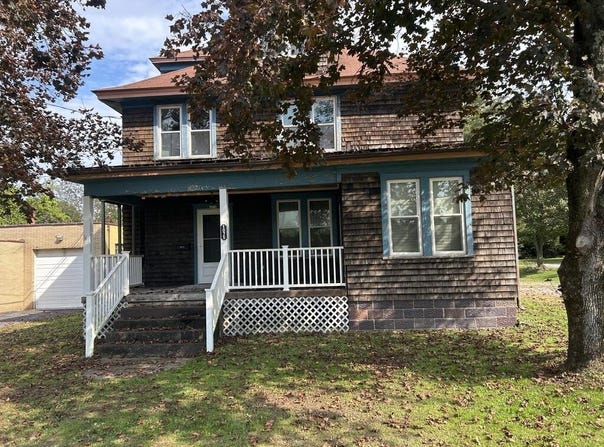 1075 E Main Street, Clarion, PA 16214