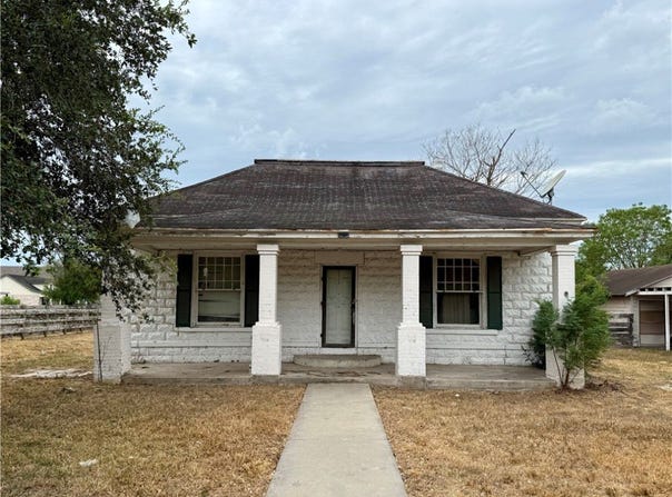 503 N 2nd Street, Kingsville, TX 78363