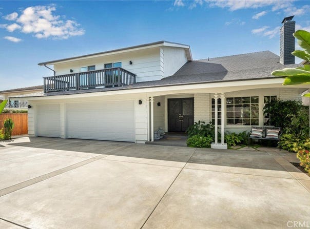 6712 Lawn Haven Drive, Huntington Beach, CA 92648