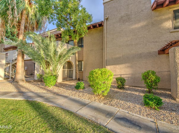 5757 W EUGIE Avenue, Glendale, AZ 85304