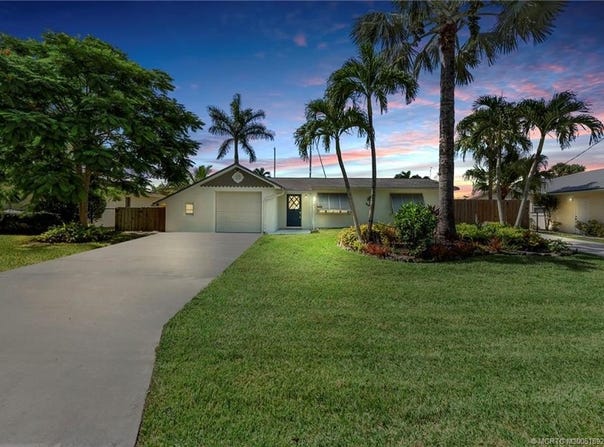 1769 SW Dyer Point Road, Palm City, FL 34990