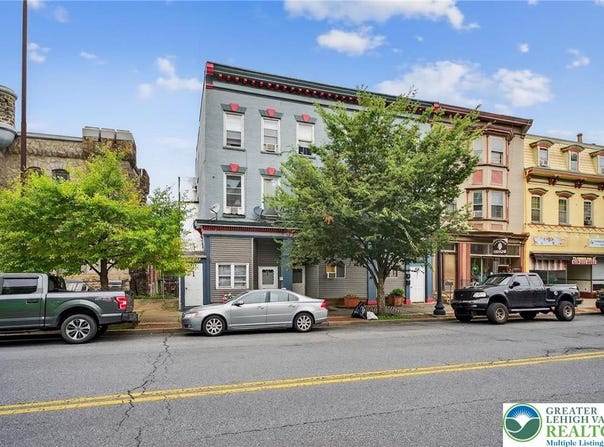 679 Northampton Street, Easton, PA 18042