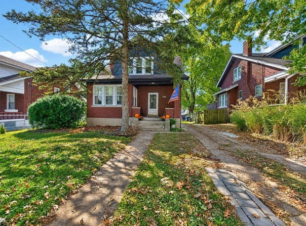 3277 Montana Avenue, Cincinnati, OH 45211