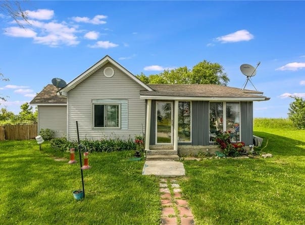 43574 E 224th Street, Cowgill, MO 64637